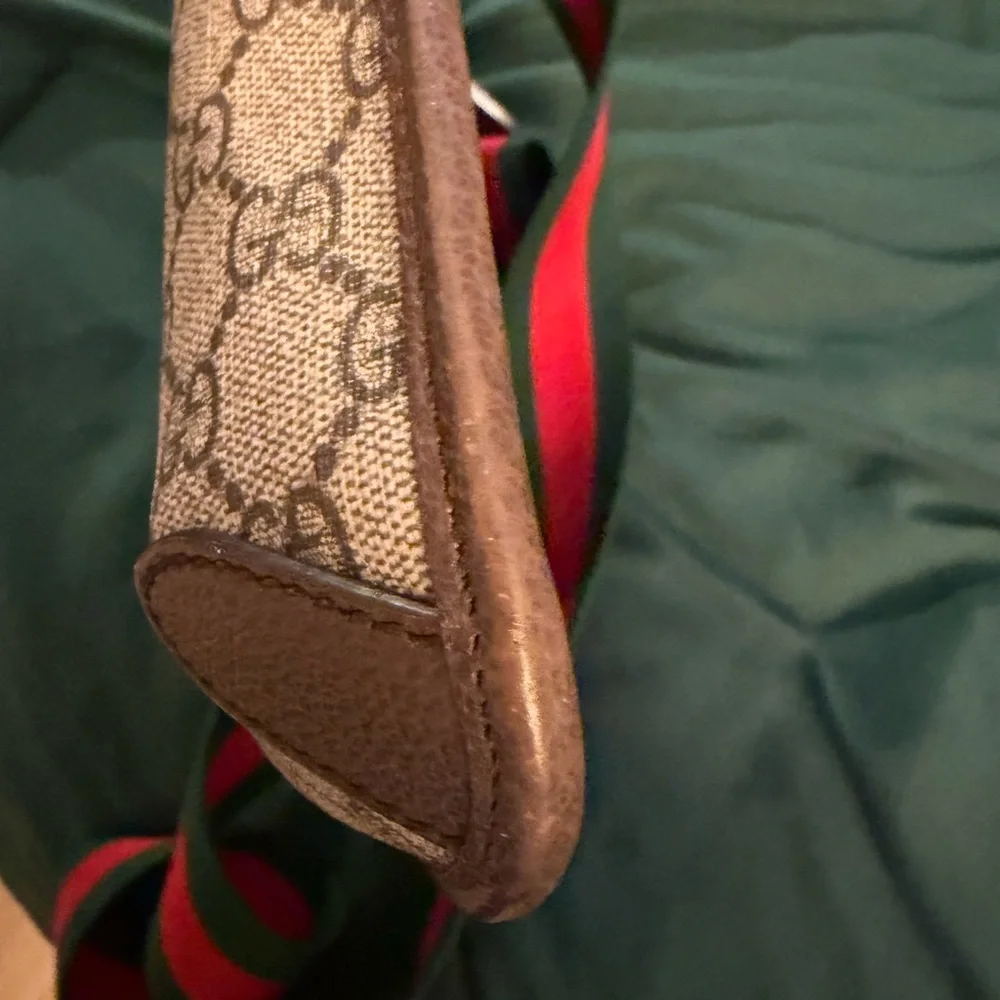 Gucci Tan and Brown Monogram Shoulder Bag••AUTHENTIC **